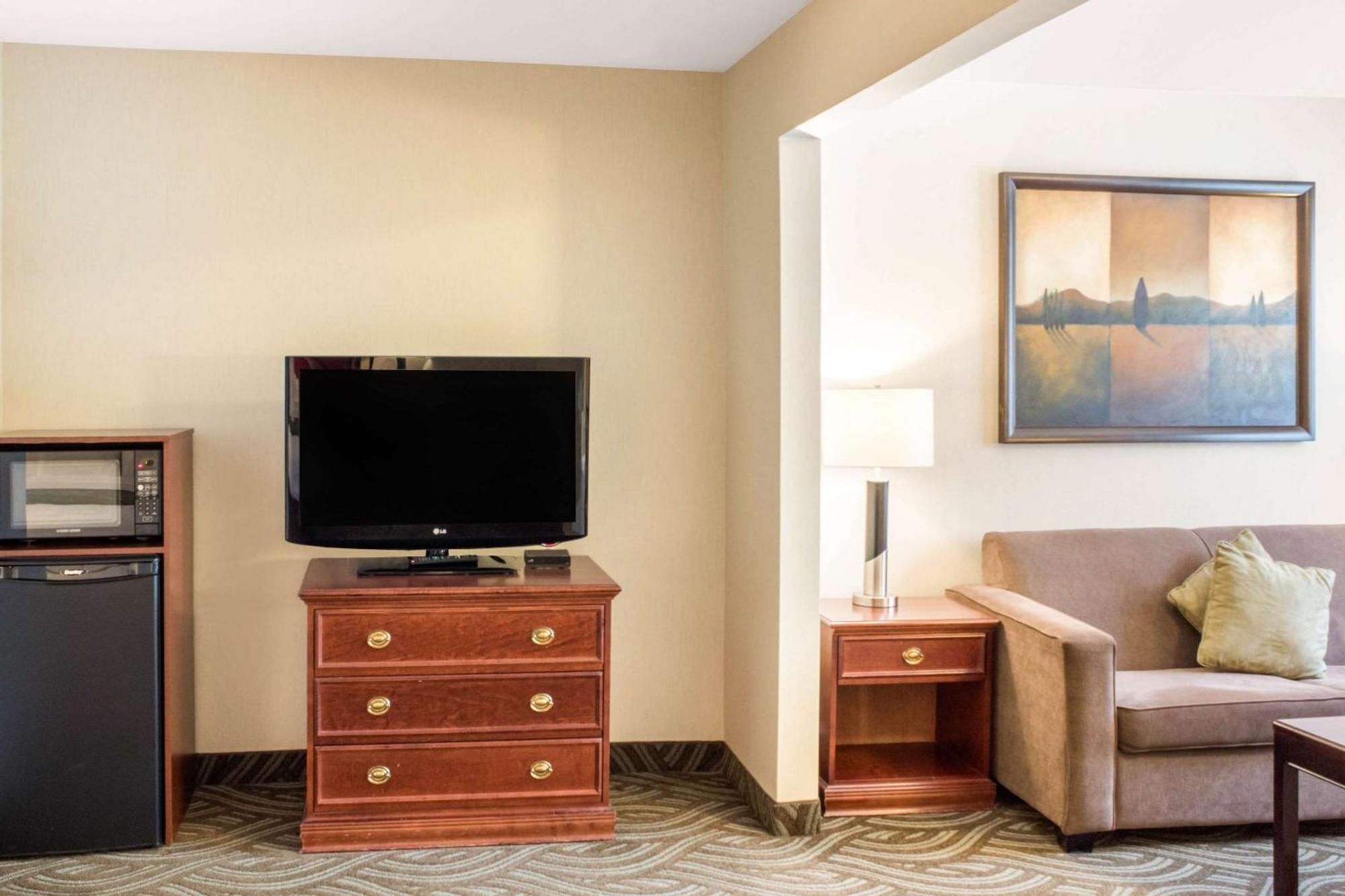 Comfort Inn Halifax Esterno foto