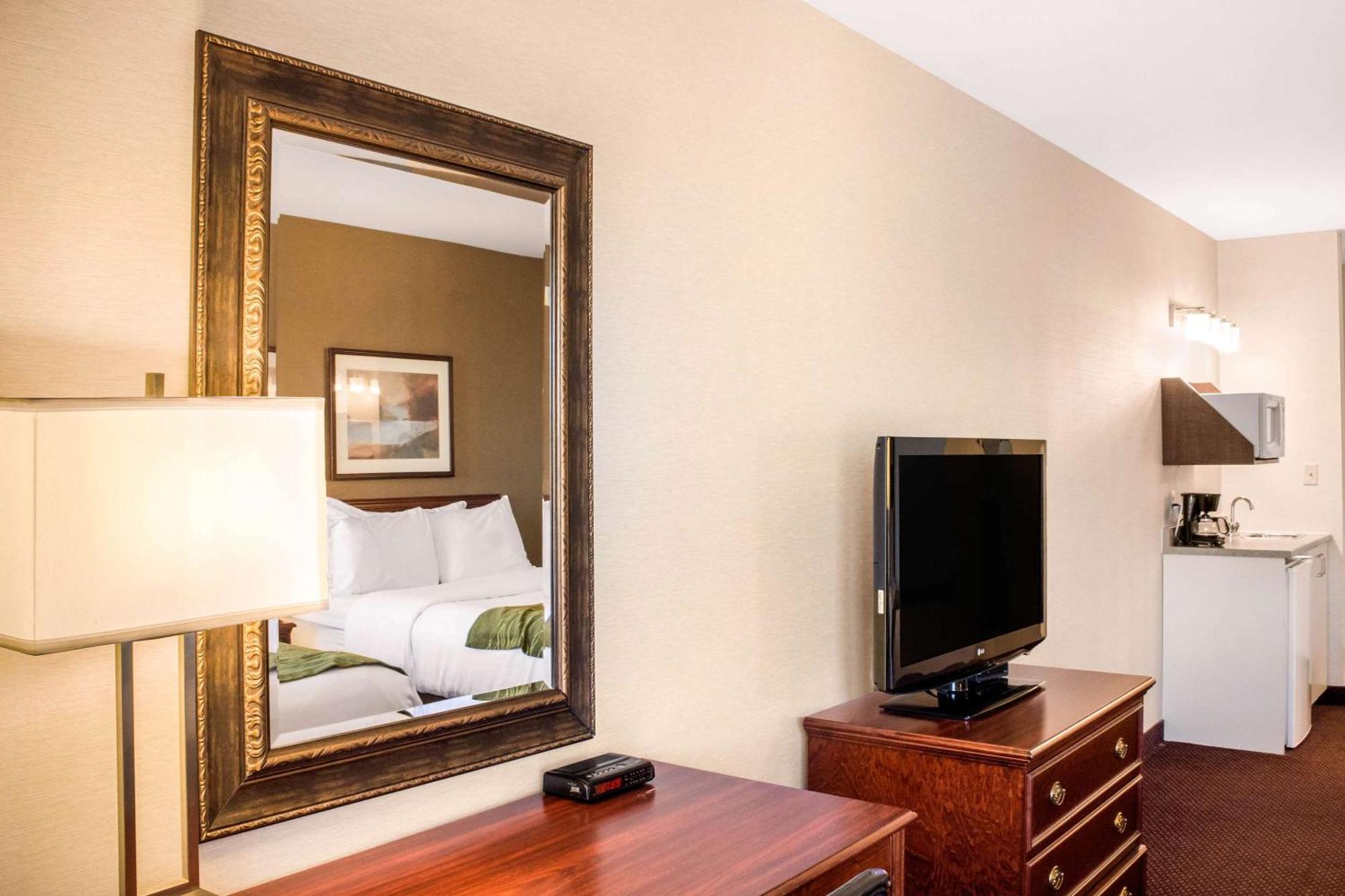 Comfort Inn Halifax Esterno foto